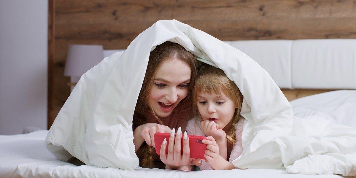 4 Things To Consider When Getting Your Kid A Smartphone - imoostore UK